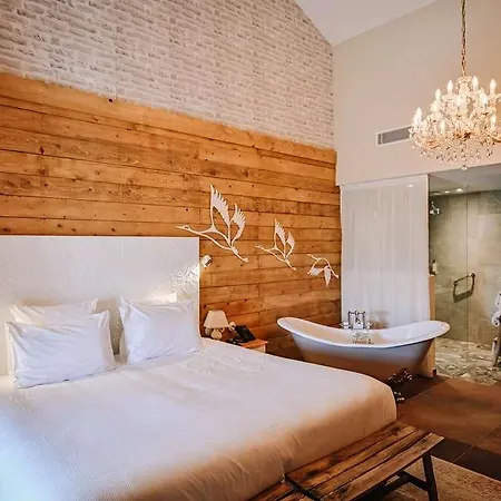 Hotel Le Hameau Des Pesquiers & Spa, Curio Collection By Hilton