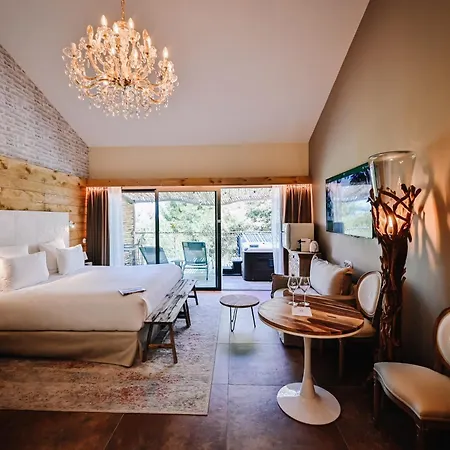 酒店 Le Hameau Des Pesquiers & Spa, Curio Collection By Hilton