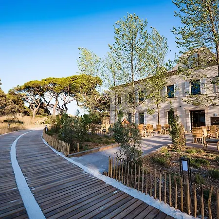 Le Hameau Des Pesquiers & Spa, Curio Collection By Hilton 5*