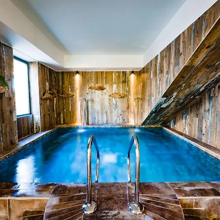 Le Hameau Des Pesquiers & Spa, Curio Collection By Hilton Hyeres