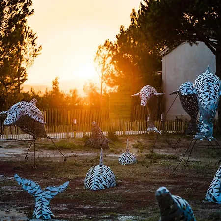 Hotell Le Hameau Des Pesquiers & Spa, Curio Collection By Hilton