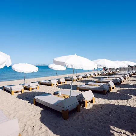 Le Hameau Des Pesquiers Ecolodge&spa, Curio Collection By Hilton 5*