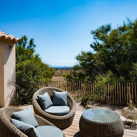 ホテル Le Hameau Des Pesquiers & Spa, Curio Collection By Hilton イエール