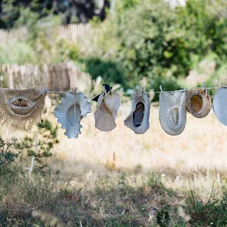 Le Hameau Des Pesquiers & Spa, Curio Collection By Hilton Hotell 5*