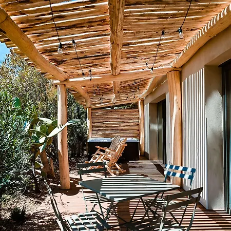 Le Hameau Des Pesquiers Ecolodge&spa, Curio Collection By Hilton Hotel Hyères