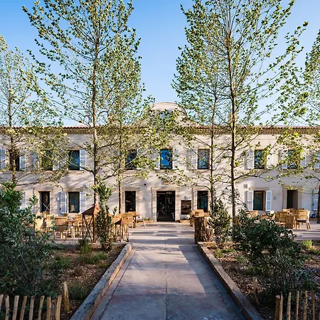 Le Hameau Des Pesquiers & Spa, Curio Collection By Hilton 5* Єр