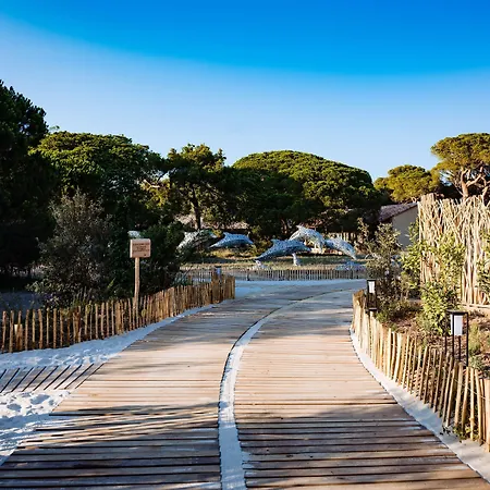 Le Hameau Des Pesquiers & Spa, Curio Collection By Hilton Hyères