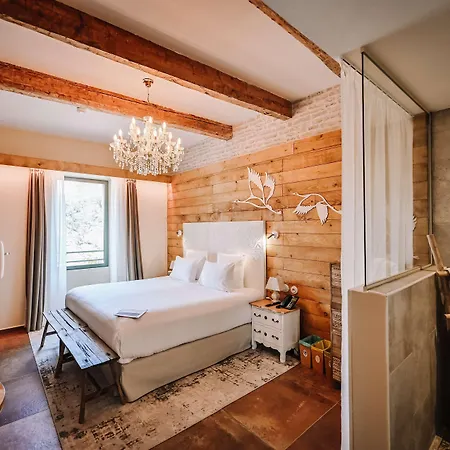 Le Hameau Des Pesquiers & Spa, Curio Collection By Hilton