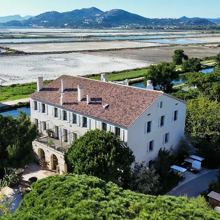 Le Hameau Des Pesquiers & Spa, Curio Collection By Hilton 5*