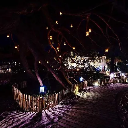 Le Hameau Des Pesquiers & Spa, Curio Collection By Hilton 5* Hyères
