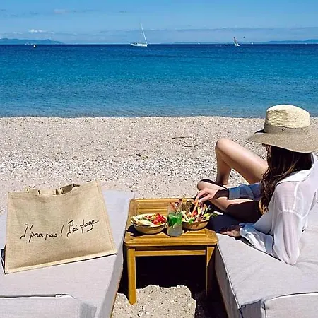 Le Hameau Des Pesquiers & Spa, Curio Collection By Hilton 5*