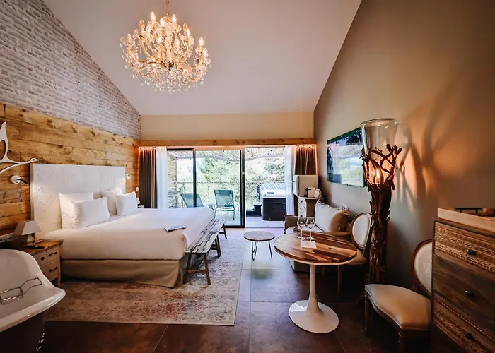 Hotel Le Hameau Des Pesquiers & Spa, Curio Collection By Hilton