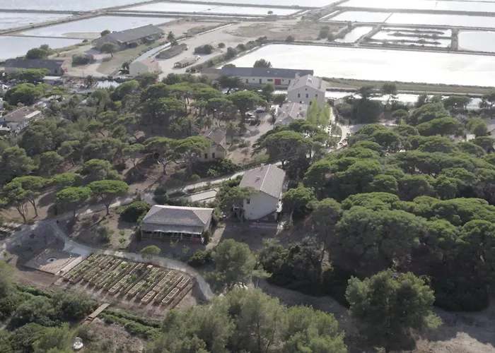 Hotel Le Hameau Des Pesquiers & Spa, Curio Collection By Hilton 5*