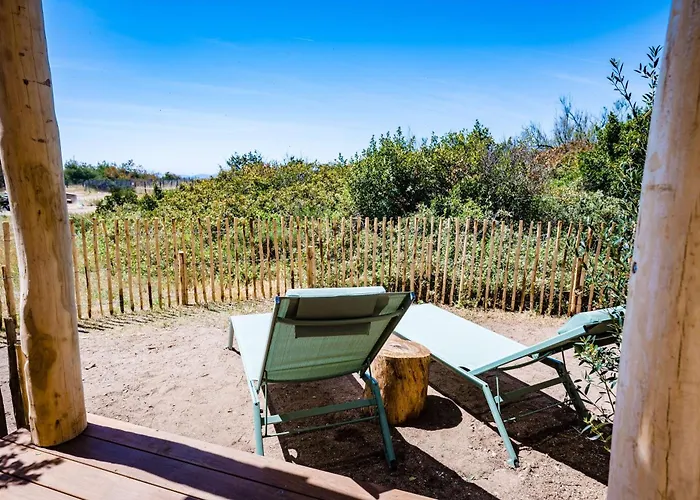 Le Hameau Des Pesquiers & Spa, Curio Collection By Hilton Готель