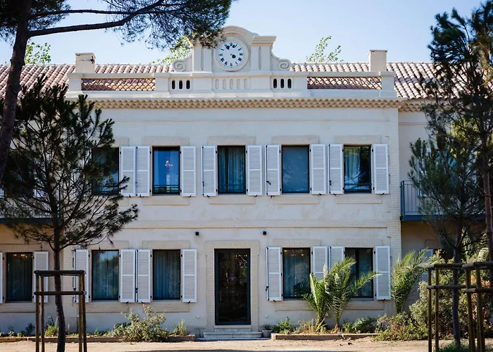 Le Hameau Des Pesquiers & Spa, Curio Collection By Hilton Hyeres