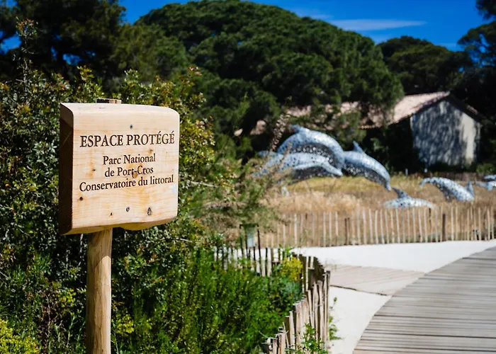 Le Hameau Des Pesquiers & Spa, Curio Collection By Hilton Hotel 5*