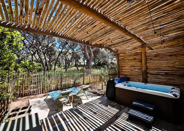 Hotel Le Hameau Des Pesquiers & Spa, Curio Collection By Hilton Hyeres